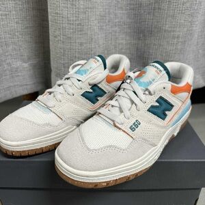 New Balance Kids 550 Sneakers - Cream and Teal with Orange Accents